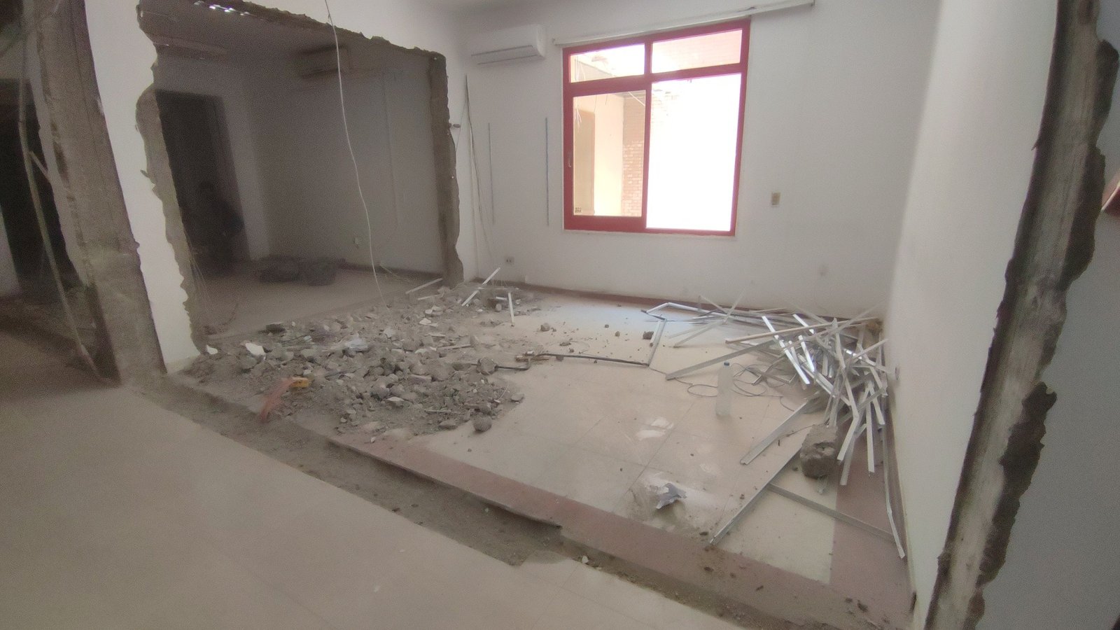 AMERICANA - Bress Building