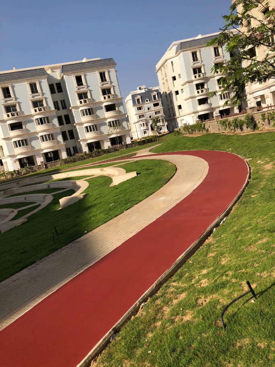 Mountain View - Hyde Park